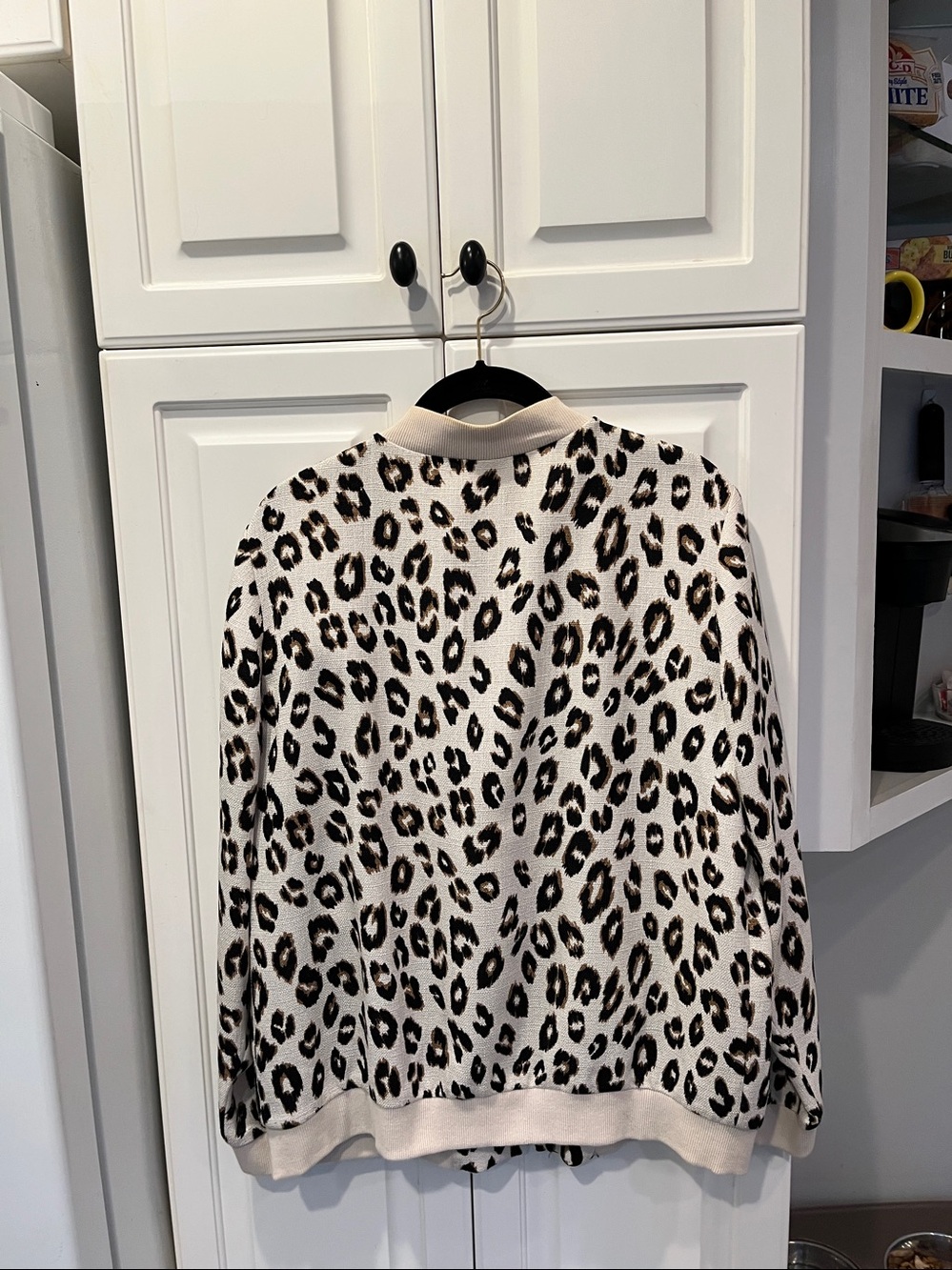 Chicos Animal Print Bomber Jacket. Size 2 = 12/14 - Picture 3 of 11